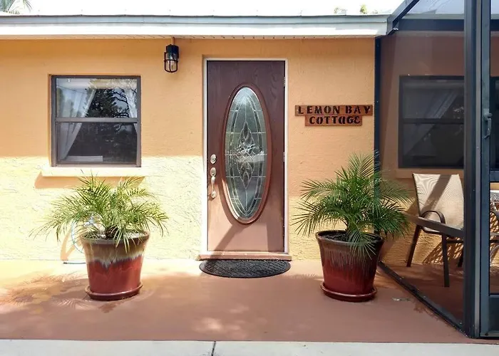 Lemon Bay Cottage In Historic Englewood Village