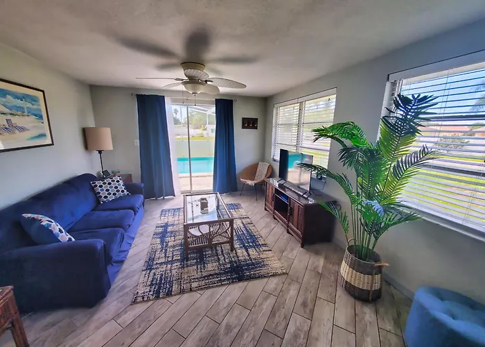 Entire Home With Pool & Beach 5 Min Away!