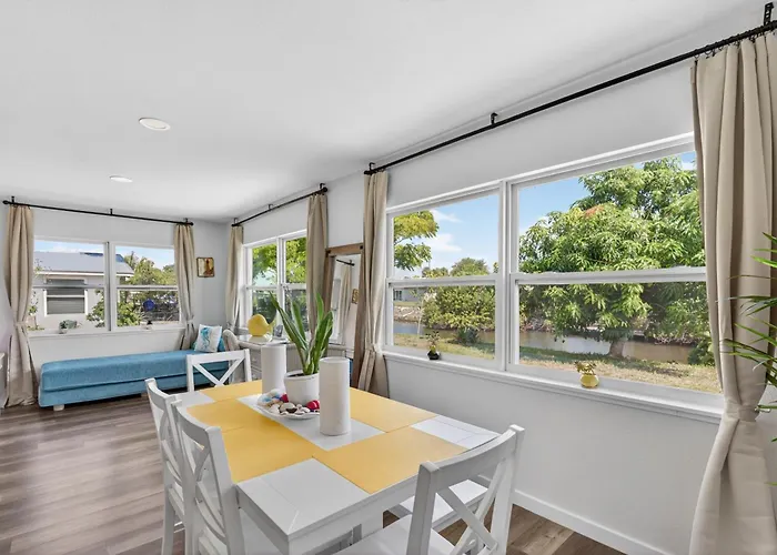Dockside Delight Waterfront Gulf Access 4 Mins To Beach